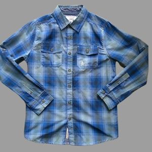 Long sleeve button-up shirt Penguin brand. 🍁🍂